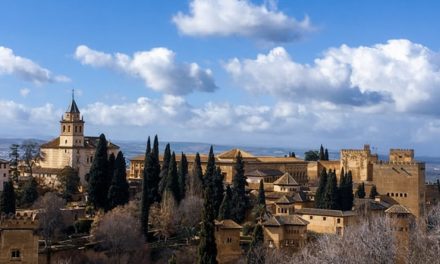Lugares que puedes visitar en Granada estas Navidades